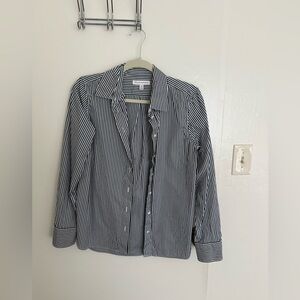 Banana republic Black and White Striped women’s shirt